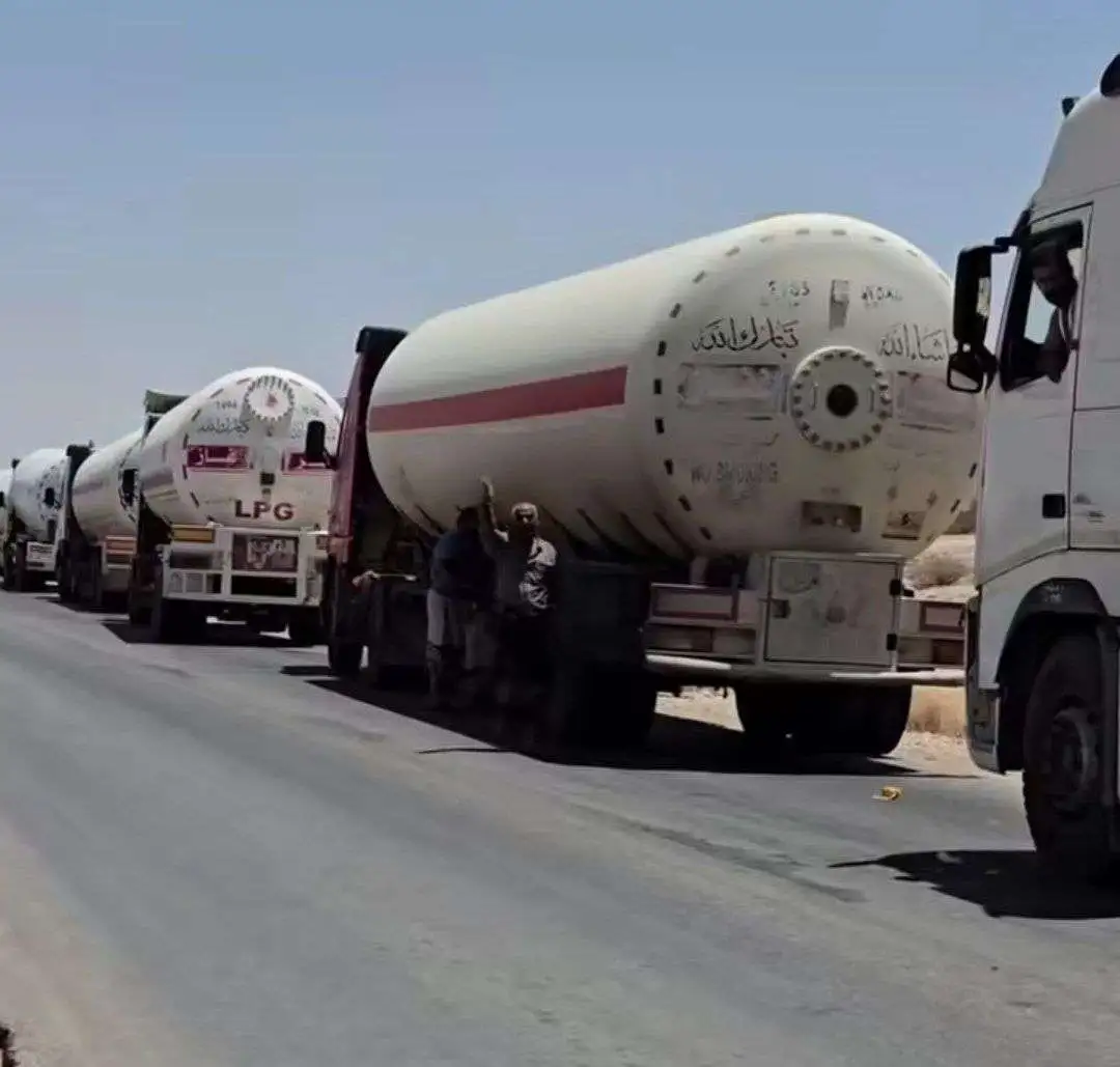 أزمة غاز خانقة في شبوة.. القبائل تغلق الطرق والسلطة “خارج الخدمة”